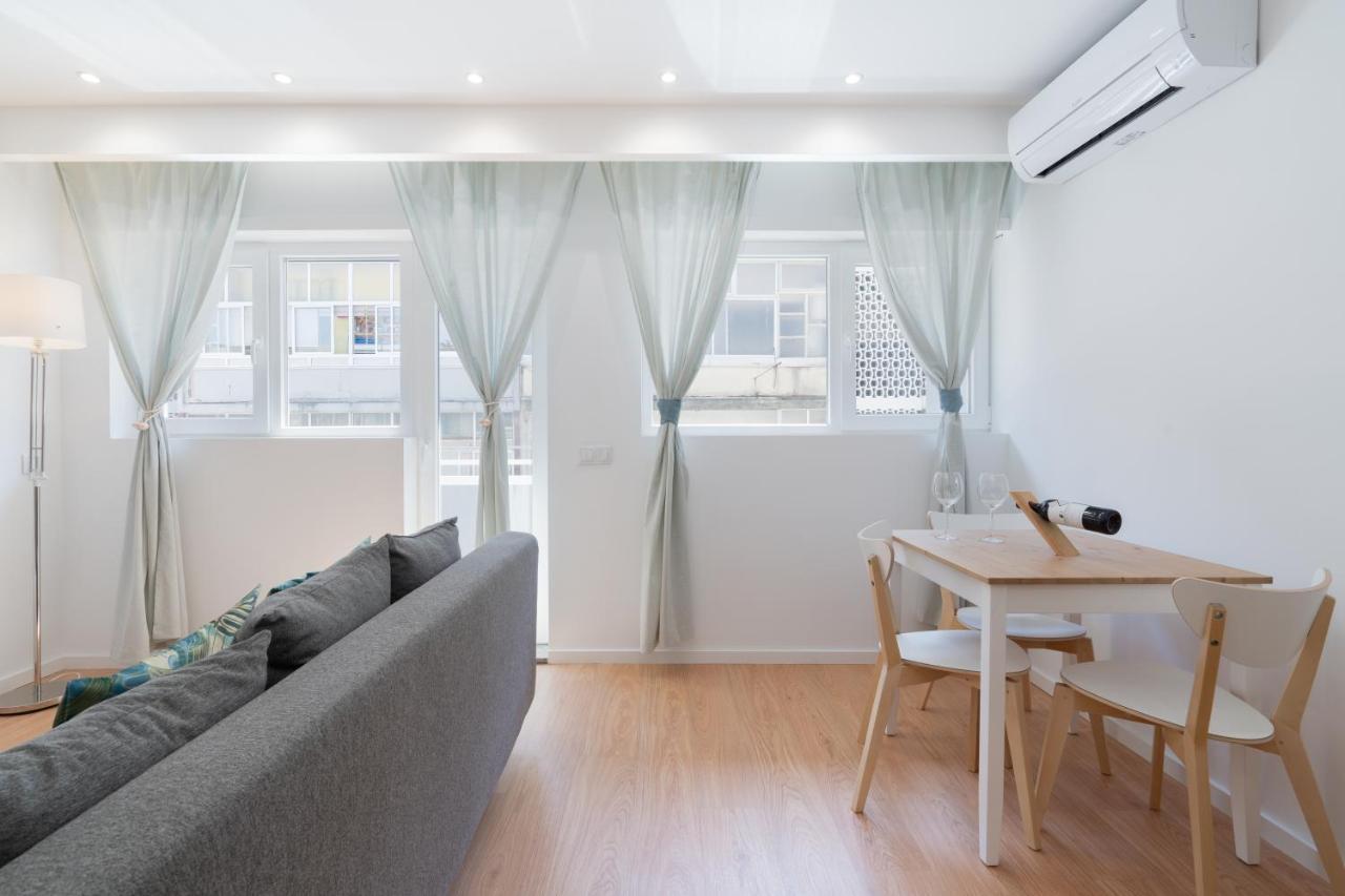 Sweet Sunny Flat W/ Balcony - Gaia Apartment Vila Nova de Gaia Ngoại thất bức ảnh