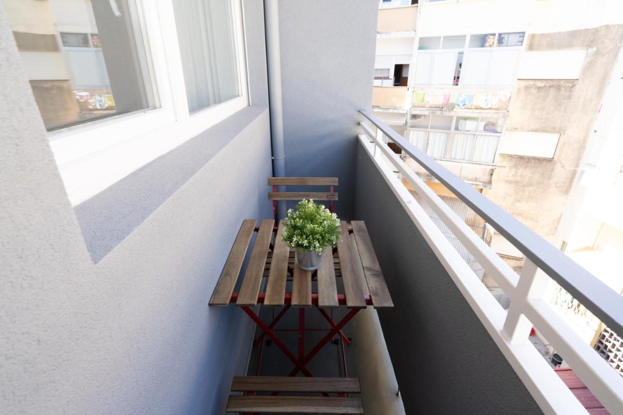 Sweet Sunny Flat W/ Balcony - Gaia Apartment Vila Nova de Gaia Ngoại thất bức ảnh