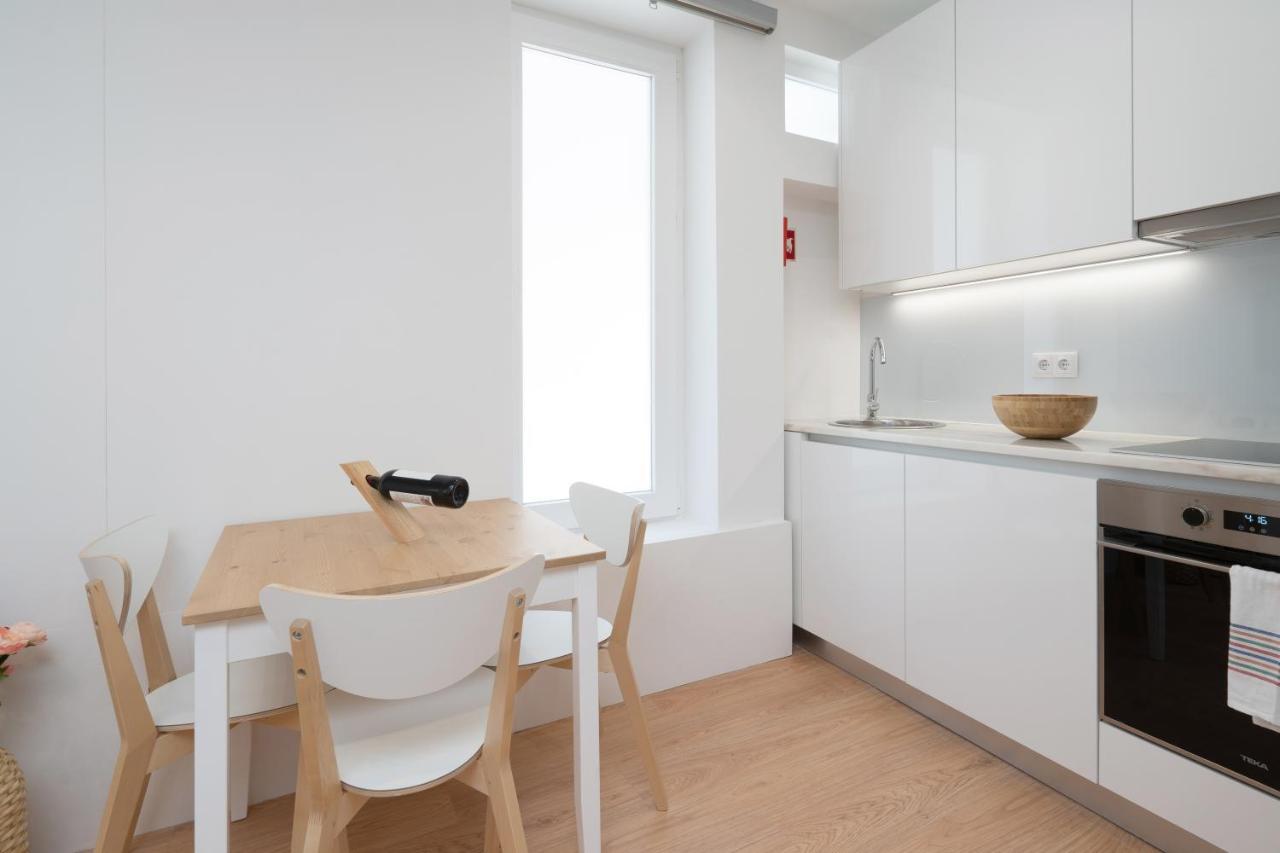 Sweet Sunny Flat W/ Balcony - Gaia Apartment Vila Nova de Gaia Ngoại thất bức ảnh